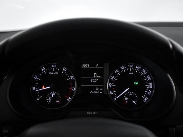 Skoda Octavia III (A7) с пробегом 2016 года, цена 929 000 рублей, 253348 км, лифтбек, Автокод Объявления