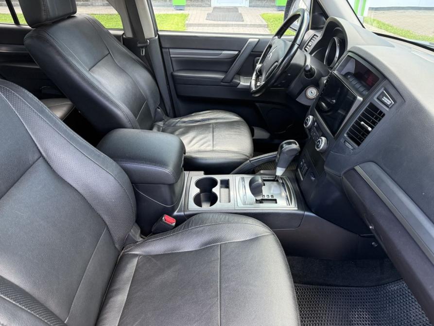 Mitsubishi Pajero IV Рестайлинг 1 Ярославль  - изображение 10