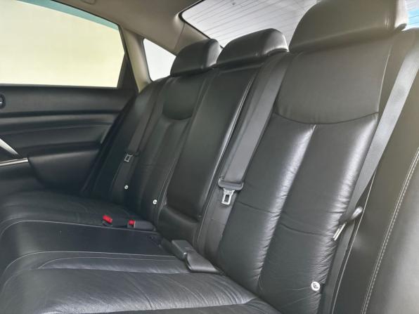 Nissan Teana II Рестайлинг с пробегом 2011 года, цена 980 000 рублей, 265261 км, седан, Автокод Объявления