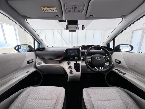 Toyota Sienta II с пробегом 2018 года, цена 1 415 000 рублей, 142210 км, минивэн, Автокод Объявления