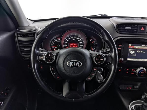 Kia Soul II Рестайлинг с пробегом 2017 года, цена 1 450 000 рублей, 95008 км, хэтчбек, Автокод Объявления