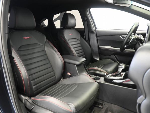 Kia K3 II с пробегом 2018 года, цена 2 604 900 рублей, 35704 км, хэтчбек, Автокод Объявления