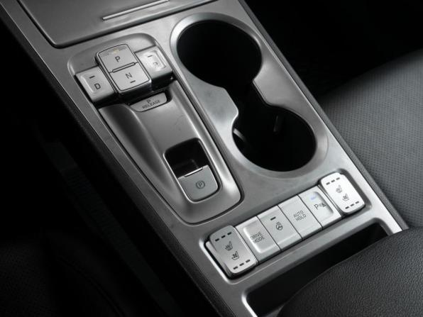 Hyundai Kona I с пробегом 2019 года, цена 1 853 000 рублей, 112725 км, внедорожник, Автокод Объявления