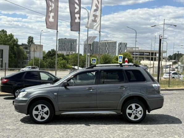 Mitsubishi Outlander I с пробегом 2006 года, цена 520 000 рублей, 323223 км, внедорожник, Автокод Объявления