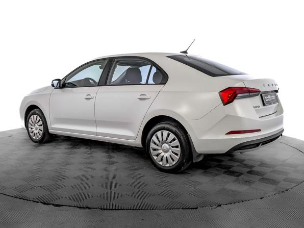 Skoda Rapid II с пробегом 2021 года, цена 1 399 000 рублей, 143273 км, лифтбек, Автокод Объявления