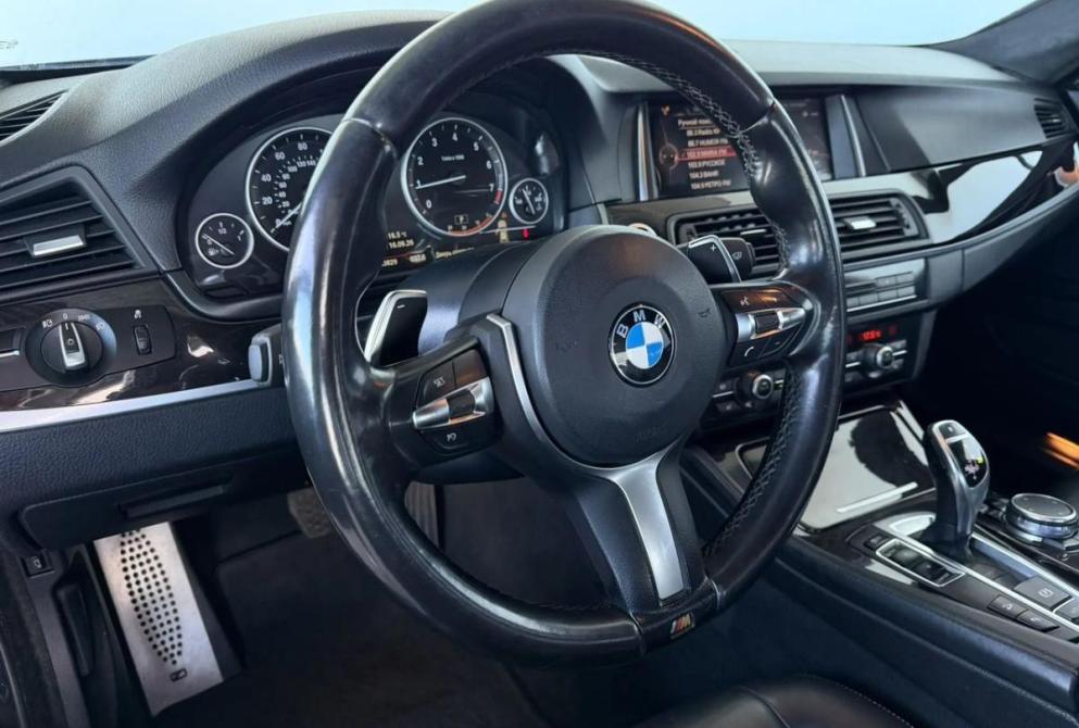 BMW 5 серии VI (F10/F11/F07) Рестайлинг Киров  - изображение 16