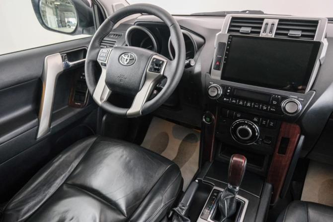 Toyota Land Cruiser Prado 150 Series Рестайлинг 1 с пробегом 2014 года, цена 3 599 000 рублей, 309000 км, внедорожник, Автокод Объявления
