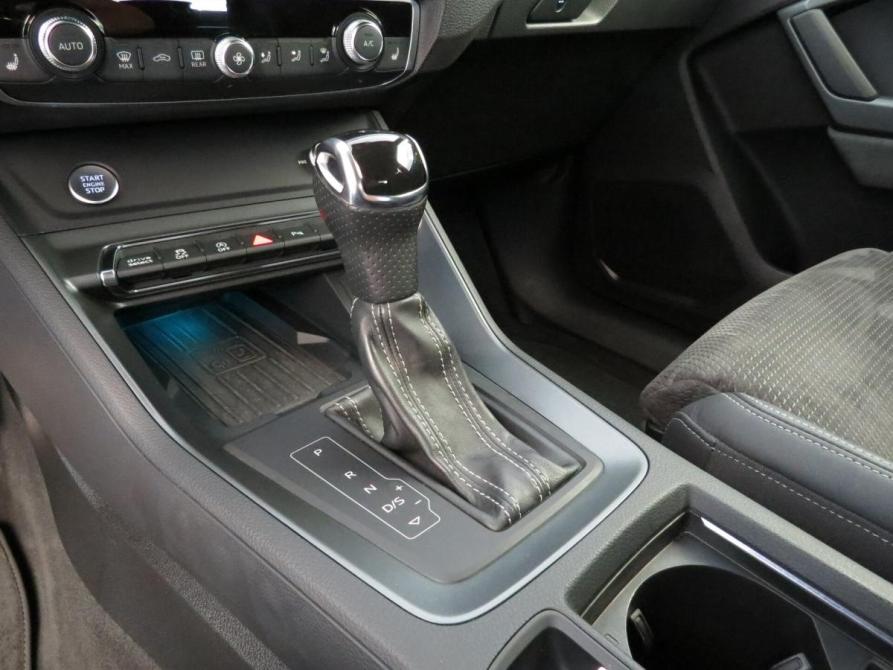 Audi Q3 II (F3) Санкт-Петербург  - изображение 18
