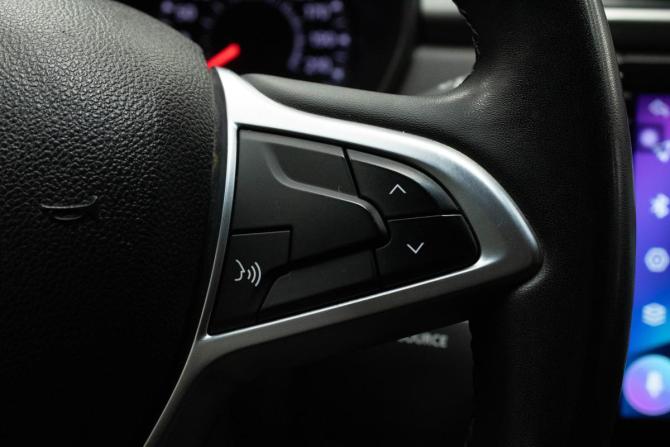 Renault Arkana I с пробегом 2019 года, цена 1 350 000 рублей, 179721 км, внедорожник, Автокод Объявления