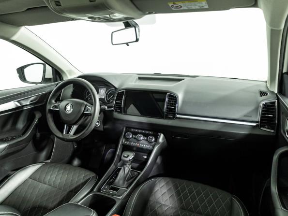 Skoda Karoq I с пробегом 2020 года, цена 2 349 700 рублей, 90311 км, внедорожник, Автокод Объявления