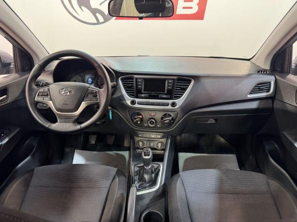 Hyundai Solaris II с пробегом 2018 года, цена 1 199 000 рублей, 111269 км, седан, Автокод Объявления