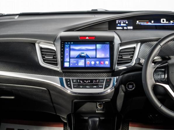 Honda Jade I Рестайлинг с пробегом 2018 года, цена 1 750 000 рублей, 40628 км, компактвэн, Автокод Объявления