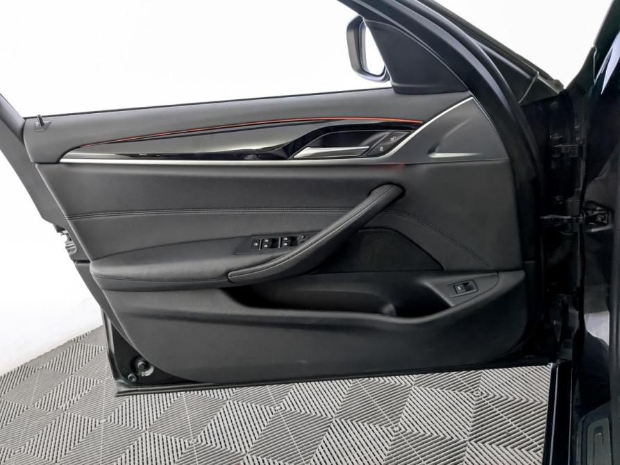 BMW 5 серии VII (G30/G31/G38) Москва  - изображение 19