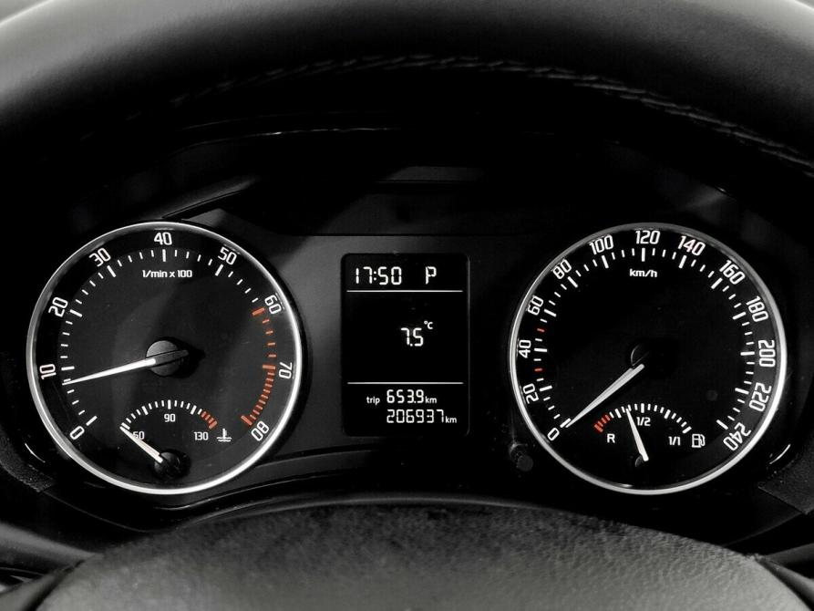 Skoda Octavia II (A5) Рестайлинг Москва  - изображение 6
