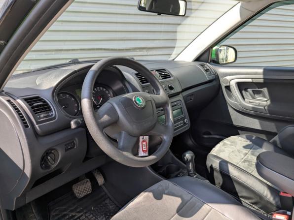Skoda Fabia II Рестайлинг с пробегом 2012 года, цена 875 000 рублей, 78370 км, хэтчбек, Автокод Объявления