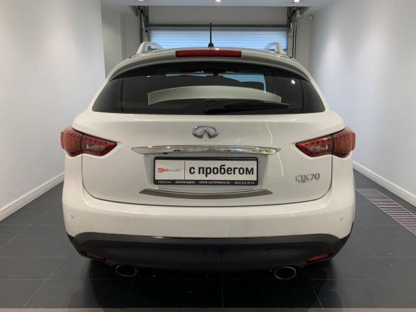 Infiniti QX70 с пробегом 2015 года, цена 1 799 000 рублей, 117502 км, внедорожник, Автокод Объявления