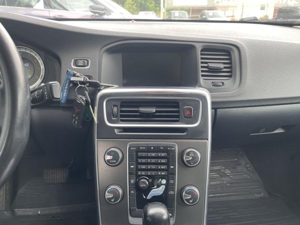 Volvo S60 II с пробегом 2011 года, цена 910 000 рублей, 217188 км, седан, Автокод Объявления