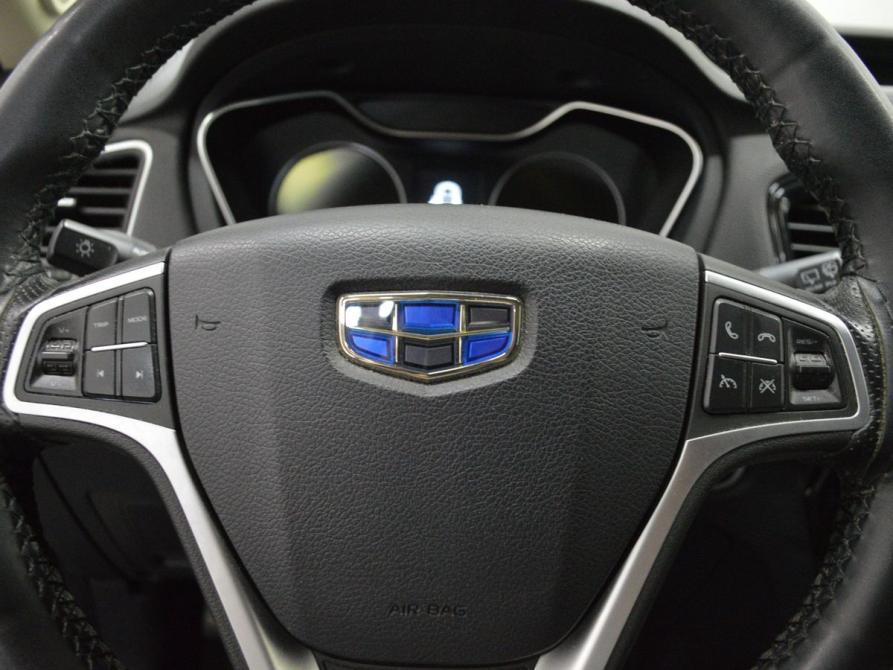 Geely Emgrand X7 I Рестайлинг 2 Санкт-Петербург  - изображение 15