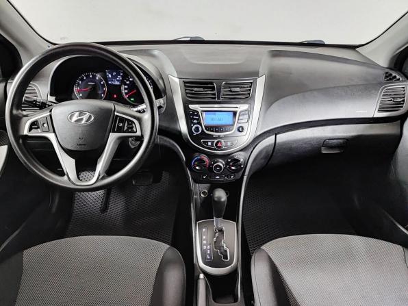 Hyundai Solaris I с пробегом 2011 года, цена 790 000 рублей, 170000 км, хэтчбек, Автокод Объявления