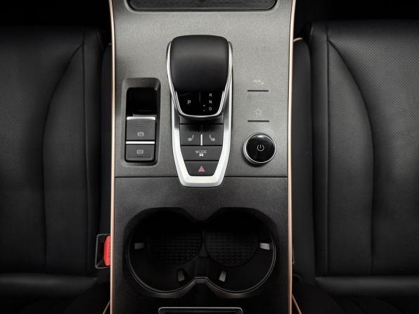 Omoda C5 I с пробегом 2023 года, цена 1 790 000 рублей, 36755 км, внедорожник, Автокод Объявления