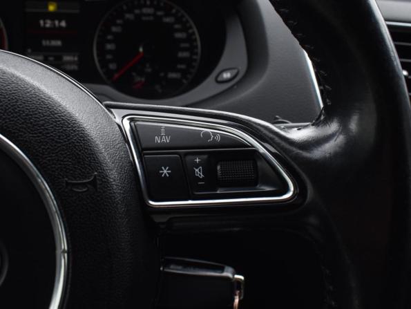 Audi Q3 I (8U) с пробегом 2011 года, цена 1 230 000 рублей, 296940 км, внедорожник, Автокод Объявления