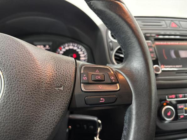 Volkswagen Golf Plus II с пробегом 2012 года, цена 820 000 рублей, 176495 км, хэтчбек, Автокод Объявления