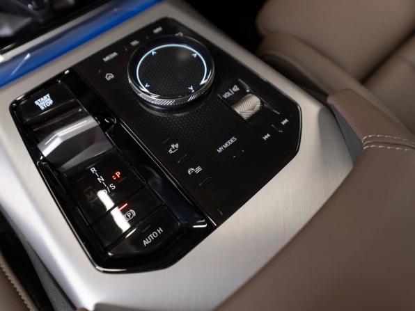 BMW X3 IV (G45/G48) с пробегом 2025 года, цена 8 000 000 рублей, 15573 км, внедорожник, Автокод Объявления