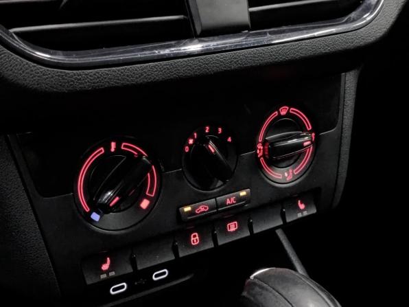 Volkswagen Polo VI с пробегом 2021 года, цена 1 290 000 рублей, 138707 км, лифтбек, Автокод Объявления