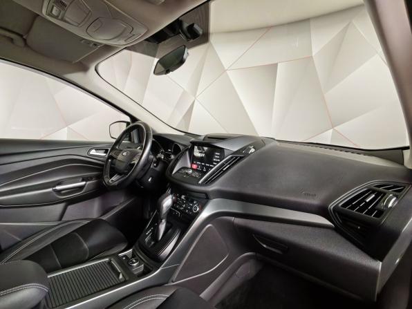 Ford Kuga II Рестайлинг с пробегом 2018 года, цена 1 983 000 рублей, 57464 км, внедорожник, Автокод Объявления