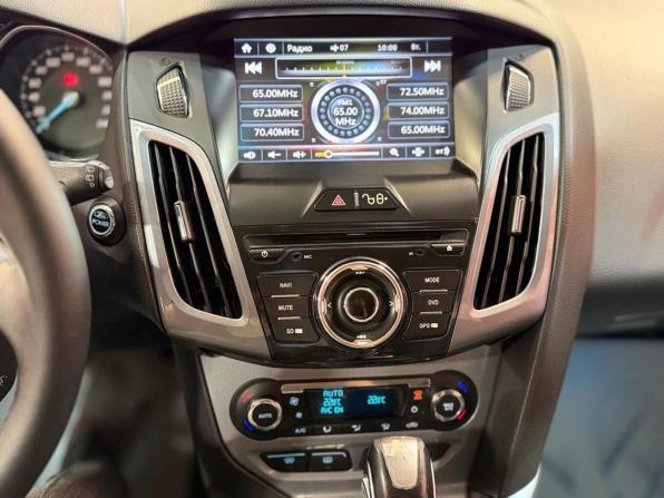 Ford Focus III с пробегом 2012 года, цена 899 000 рублей, 129089 км, хэтчбек, Автокод Объявления