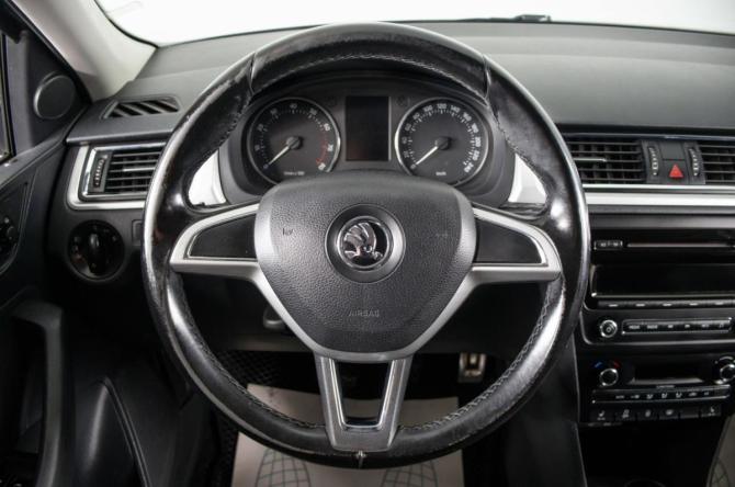 Skoda Rapid I с пробегом 2014 года, цена 919 000 рублей, 177000 км, лифтбек, Автокод Объявления
