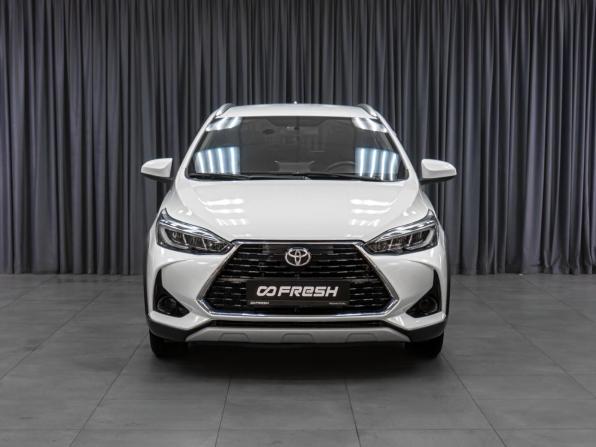 Toyota Yaris XP150 Рестайлинг с пробегом 2020 года, цена 1 459 000 рублей, 101755 км, хэтчбек, Автокод Объявления