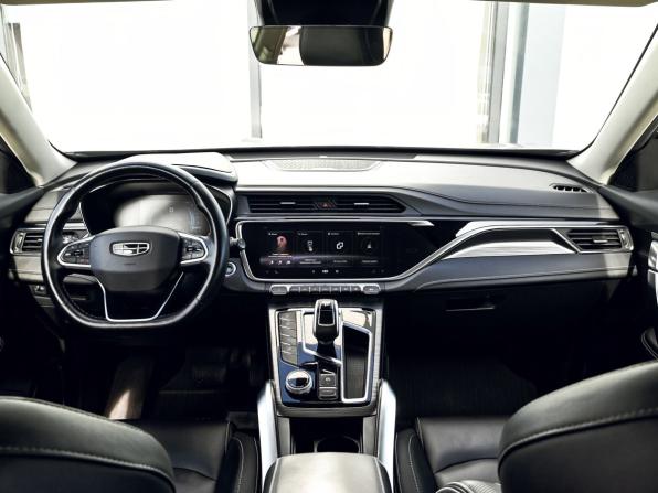 Geely Atlas Pro с пробегом 2022 года, цена 1 655 000 рублей, 135195 км, внедорожник, Автокод Объявления