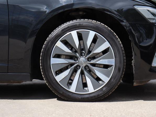 Audi A6 V (C8) с пробегом 2019 года, цена 3 300 000 рублей, 152713 км, седан, Автокод Объявления