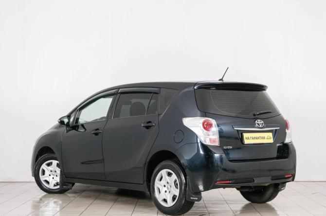 Toyota Verso I Рестайлинг с пробегом 2013 года, цена 1 299 000 рублей, 237091 км, компактвэн, Автокод Объявления