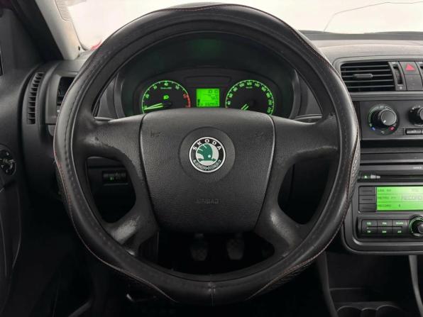 Skoda Fabia II с пробегом 2007 года, цена 289 000 рублей, 332925 км, хэтчбек, Автокод Объявления