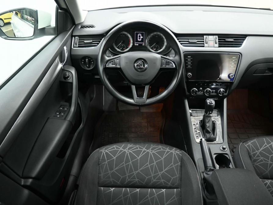 Skoda Octavia III (A7) Рестайлинг Ростов-на-Дону  - изображение 9