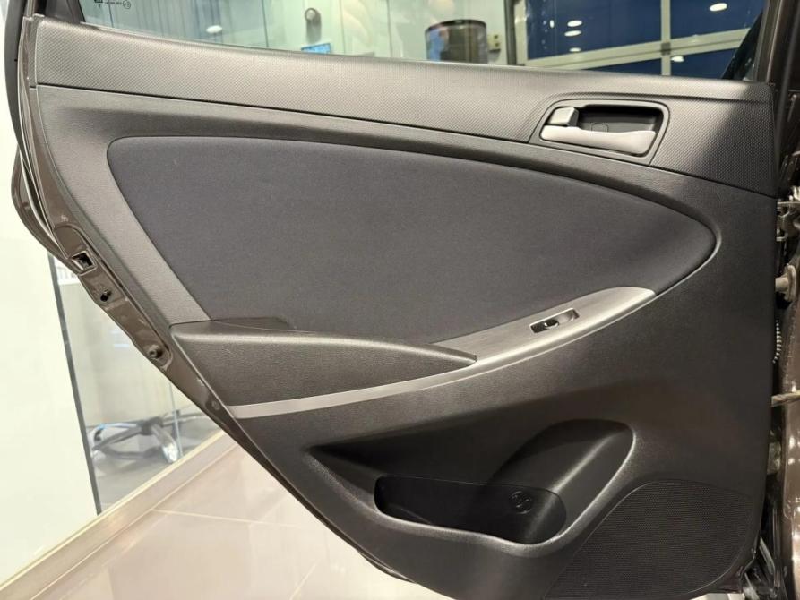 Hyundai Solaris I Рестайлинг Подольск  - изображение 15
