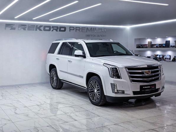 Cadillac Escalade IV с пробегом 2020 года, цена 6 600 000 рублей, 65696 км, внедорожник, Автокод Объявления
