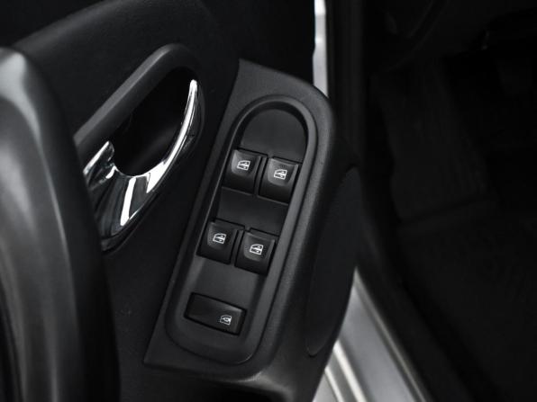 Renault Duster I Рестайлинг с пробегом 2016 года, цена 929 000 рублей, 180849 км, внедорожник, Автокод Объявления