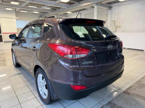 Hyundai ix35 I с пробегом 2010 года, цена 1 199 000 рублей, 142835 км, внедорожник, Автокод Объявления
