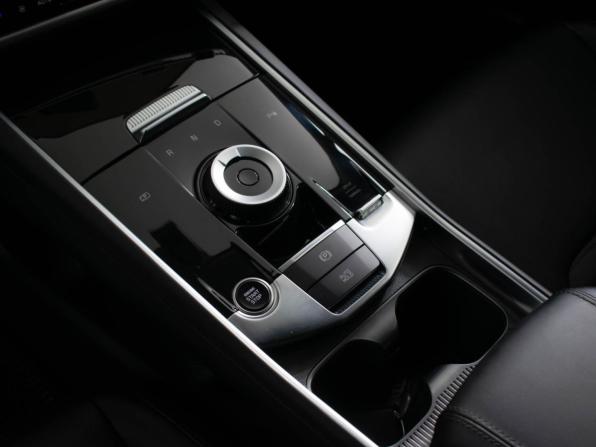 Kia Sportage V с пробегом 2024 года, цена 3 999 000 рублей, 17024 км, внедорожник, Автокод Объявления