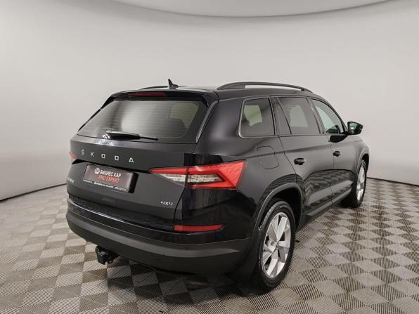 Skoda Kodiaq I с пробегом 2020 года, цена 2 699 000 рублей, 105333 км, внедорожник, Автокод Объявления