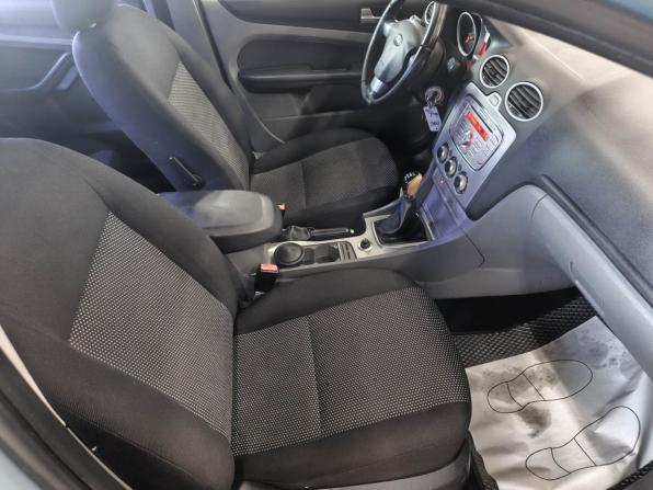Ford Focus II Рестайлинг с пробегом 2009 года, цена 445 300 рублей, 174850 км, седан, Автокод Объявления