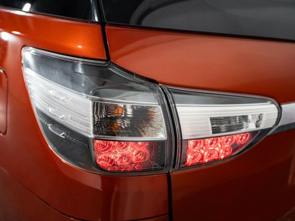 Toyota Wish II Рестайлинг с пробегом 2016 года, цена 1 400 000 рублей, 138401 км, минивэн, Автокод Объявления