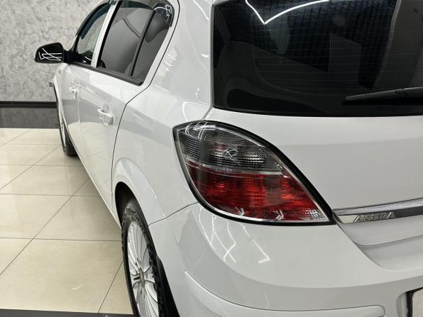 Opel Astra H Рестайлинг с пробегом 2013 года, цена 829 000 рублей, 96751 км, хэтчбек, Автокод Объявления