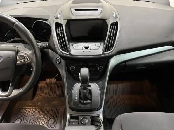 Ford Kuga II Рестайлинг с пробегом 2019 года, цена 1 859 000 рублей, 106111 км, внедорожник, Автокод Объявления