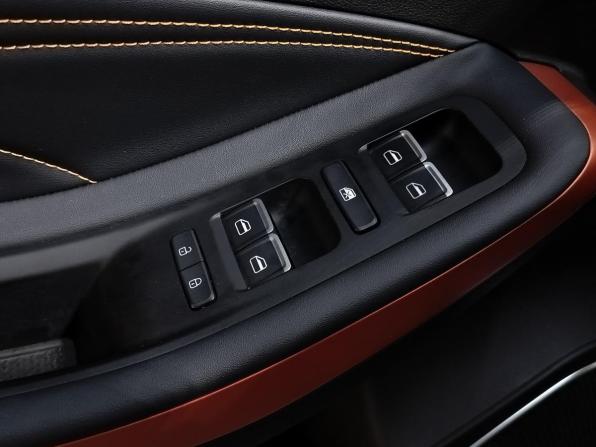 Omoda S5 GT с пробегом 2024 года, цена 1 680 000 рублей, 23000 км, седан, Автокод Объявления