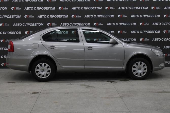 Skoda Octavia II (A5) Рестайлинг с пробегом 2012 года, цена 698 000 рублей, 189331 км, лифтбек, Автокод Объявления