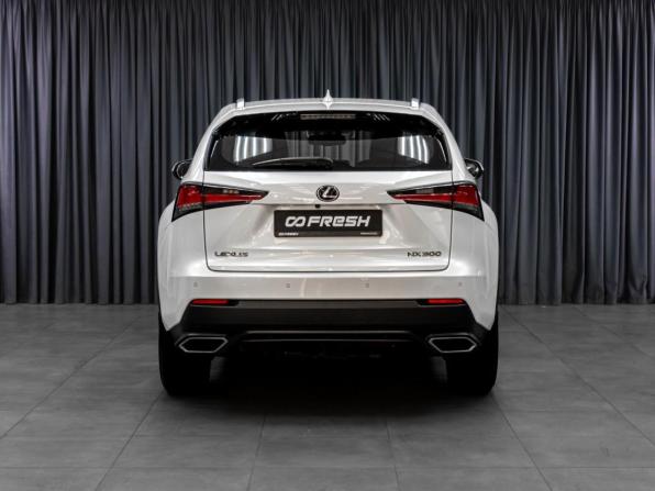 Lexus NX I Рестайлинг с пробегом 2017 года, цена 2 889 000 рублей, 203864 км, внедорожник, Автокод Объявления